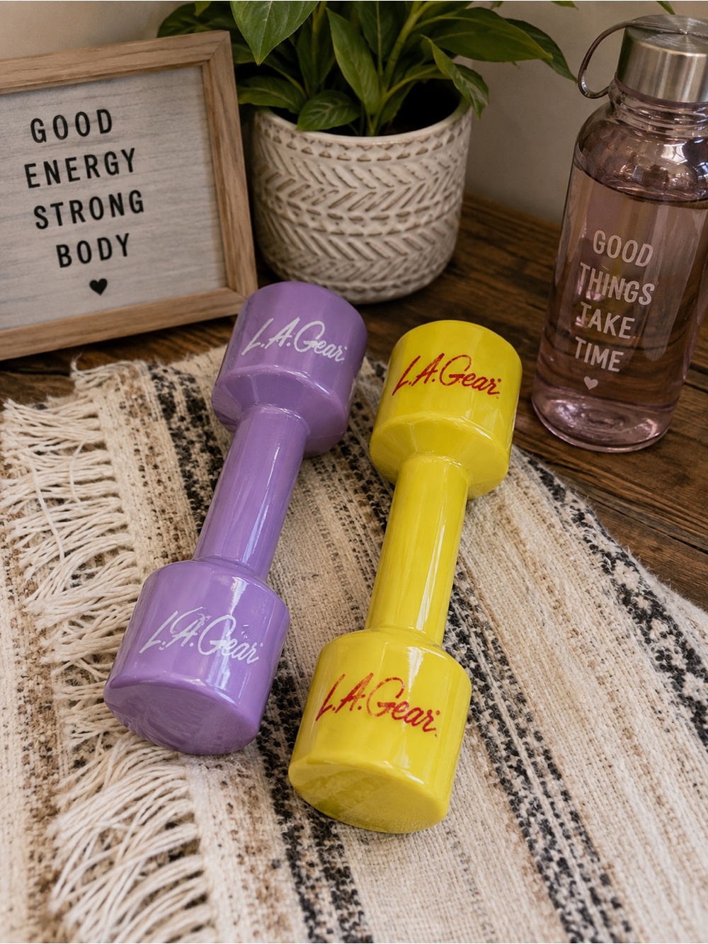 L.A. Gear 80’s vintage 1/2 pound dumbbells 💪